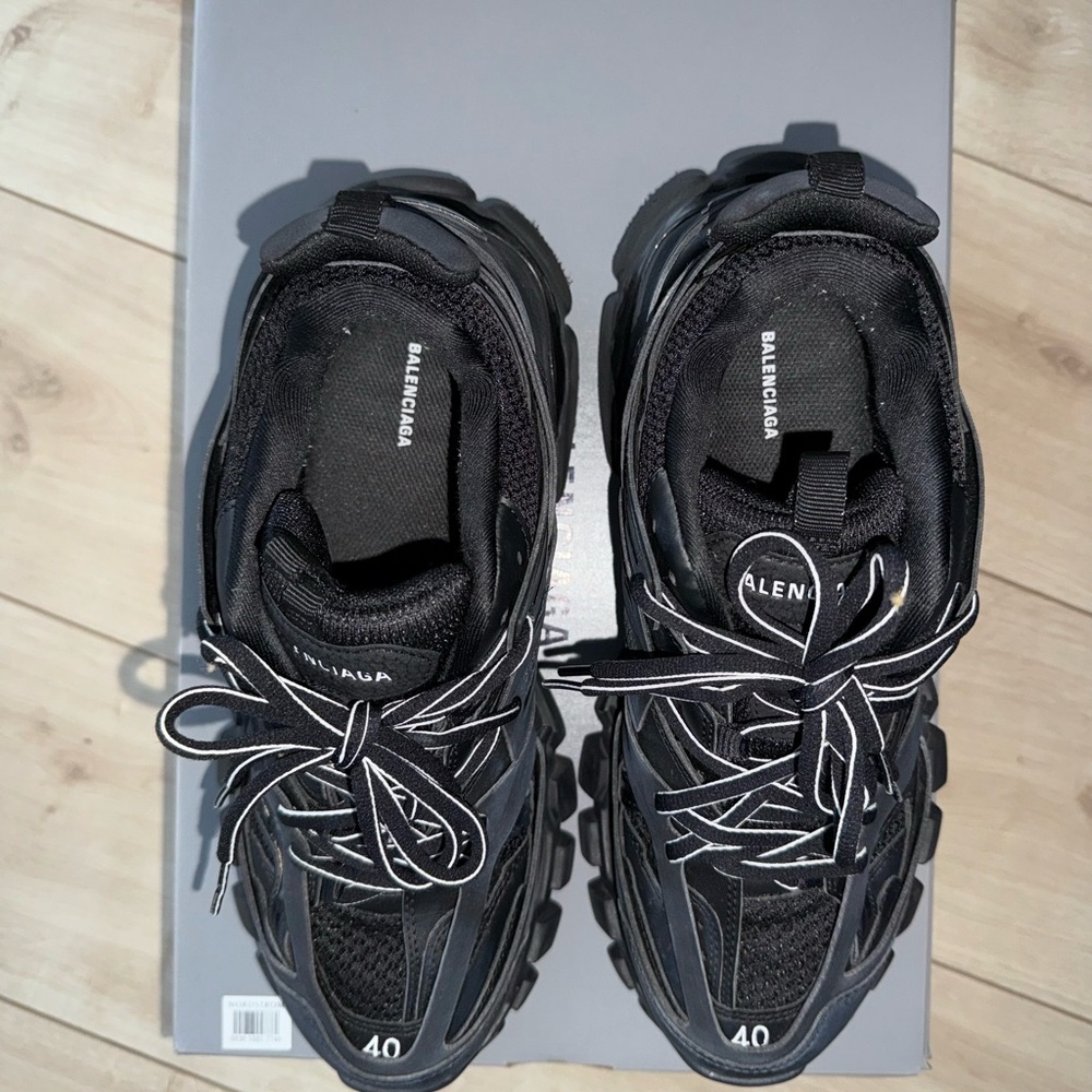 Balenciaga Track Triple Black - Picture 4 of 5